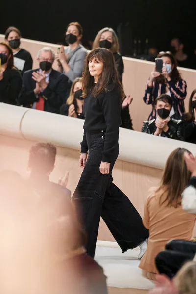 Look 47